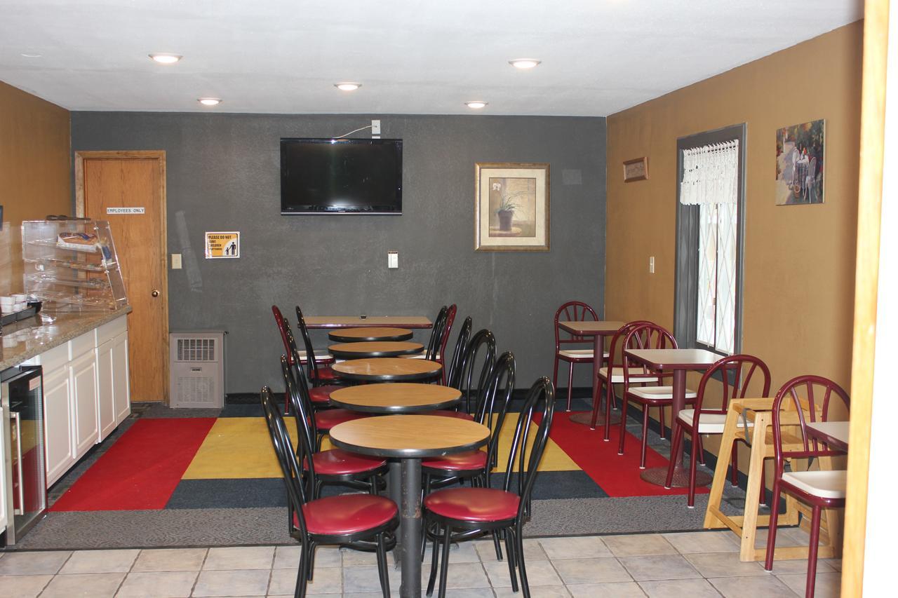 Econo Lodge Oskaloosa Luaran gambar