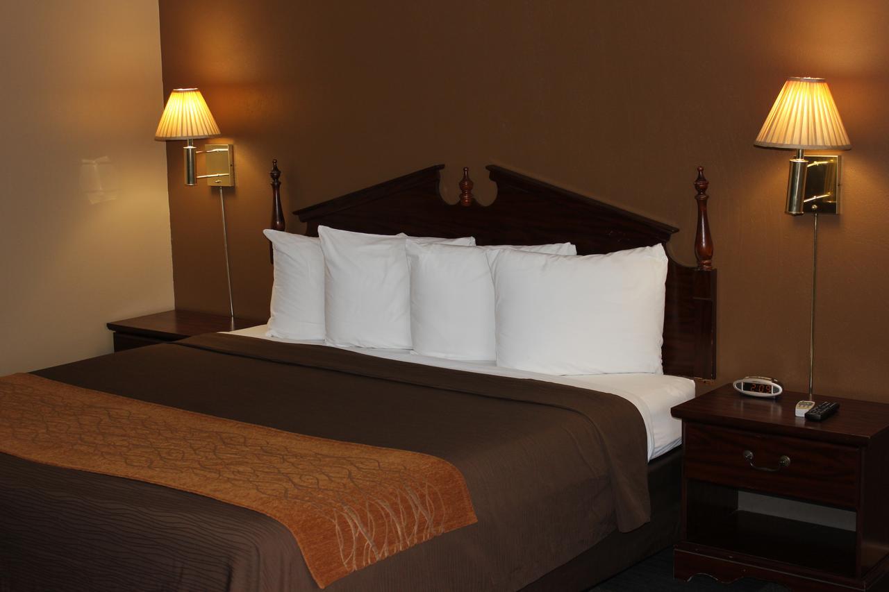 Econo Lodge Oskaloosa Luaran gambar